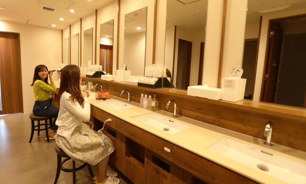 Cabin Inn Kyoto Sanjo Kawaramachi Екстериор снимка