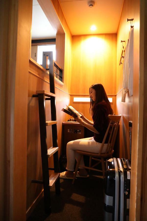 Cabin Inn Kyoto Sanjo Kawaramachi Екстериор снимка