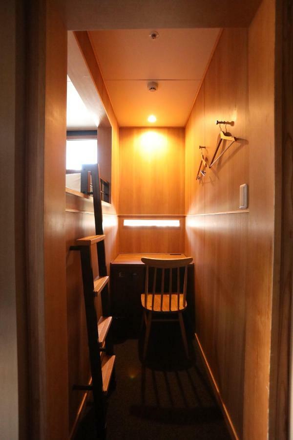 Cabin Inn Kyoto Sanjo Kawaramachi Екстериор снимка